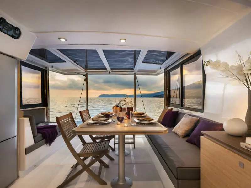 PRIVATE BAY preview 3