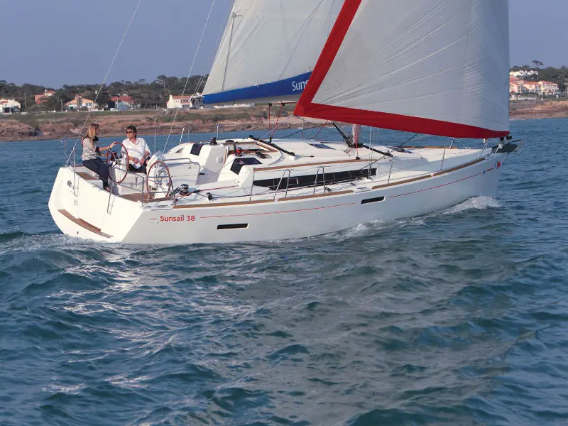 Sunsail 38 Classic photo 1