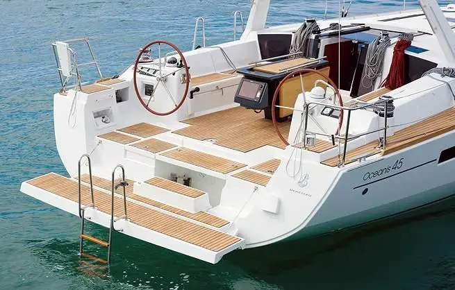 Nabucco: Forward Cabin #1 (Cabin Charter - 2 pax) Fully Crewed, ALL EXPENSES preview 4