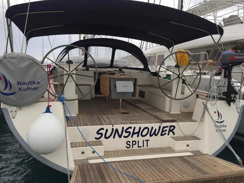 SUNSHOWER photo 1