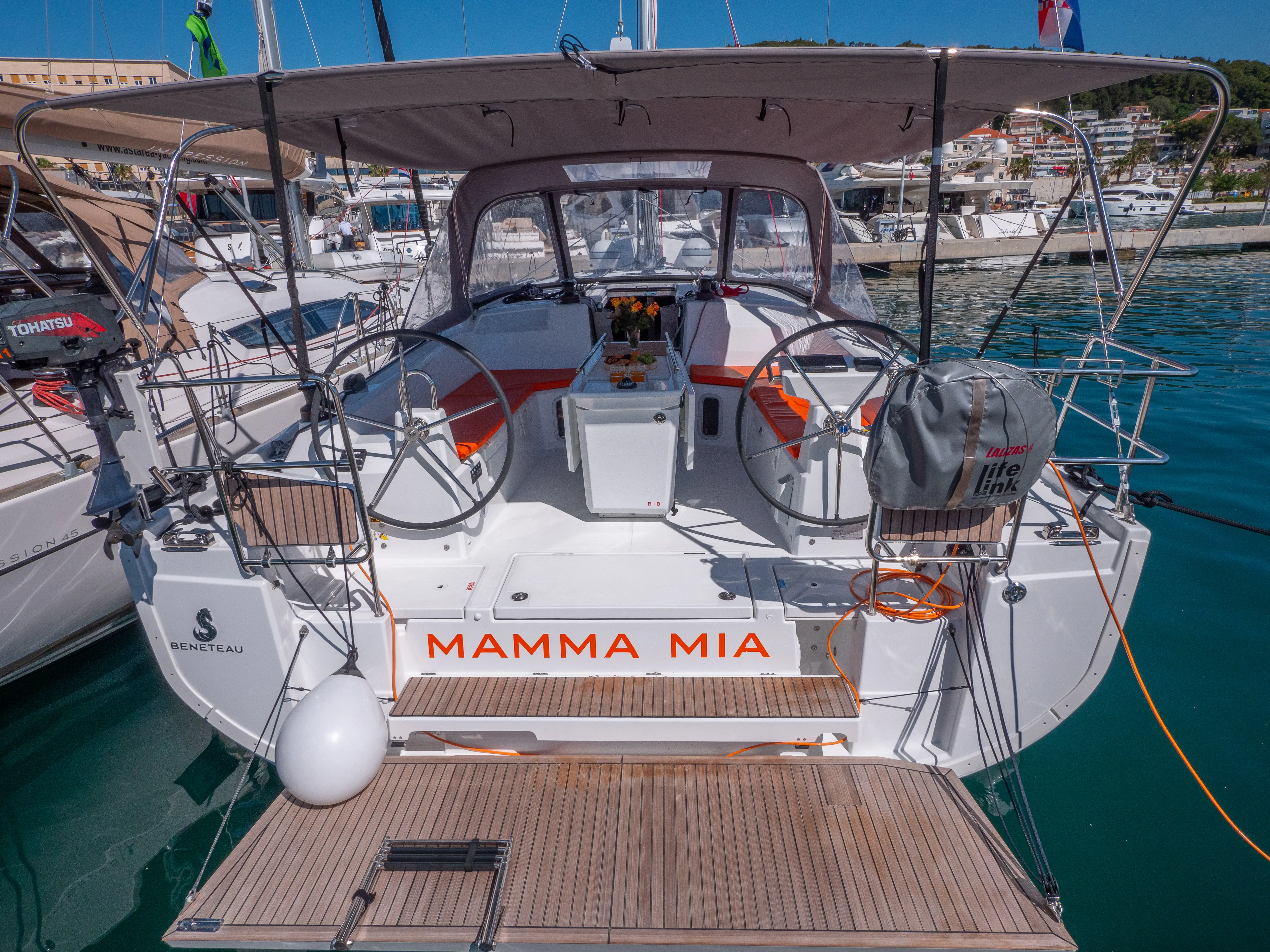MAMMA MIA preview 5
