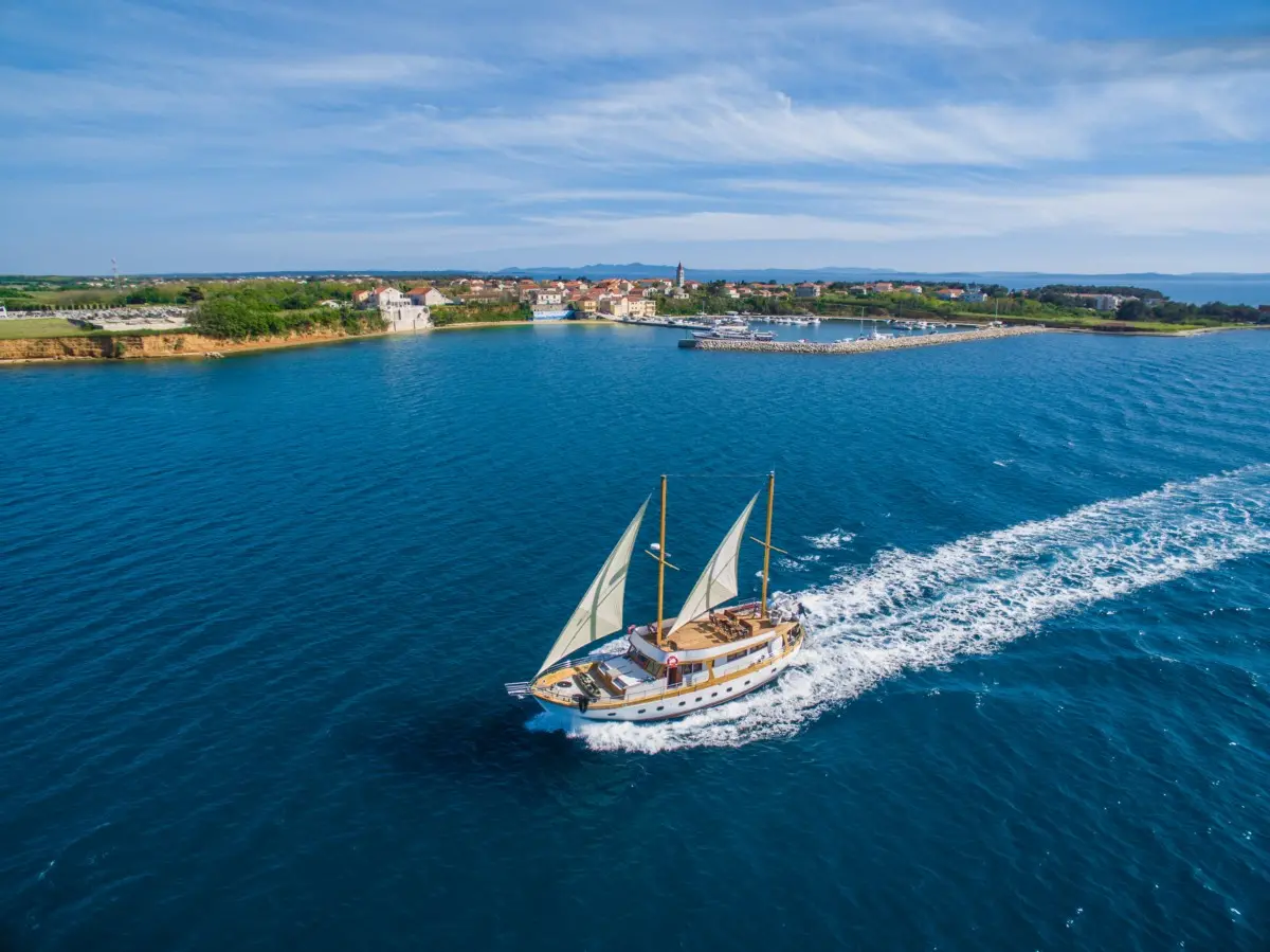 ADRIATIC BREEZE preview 4
