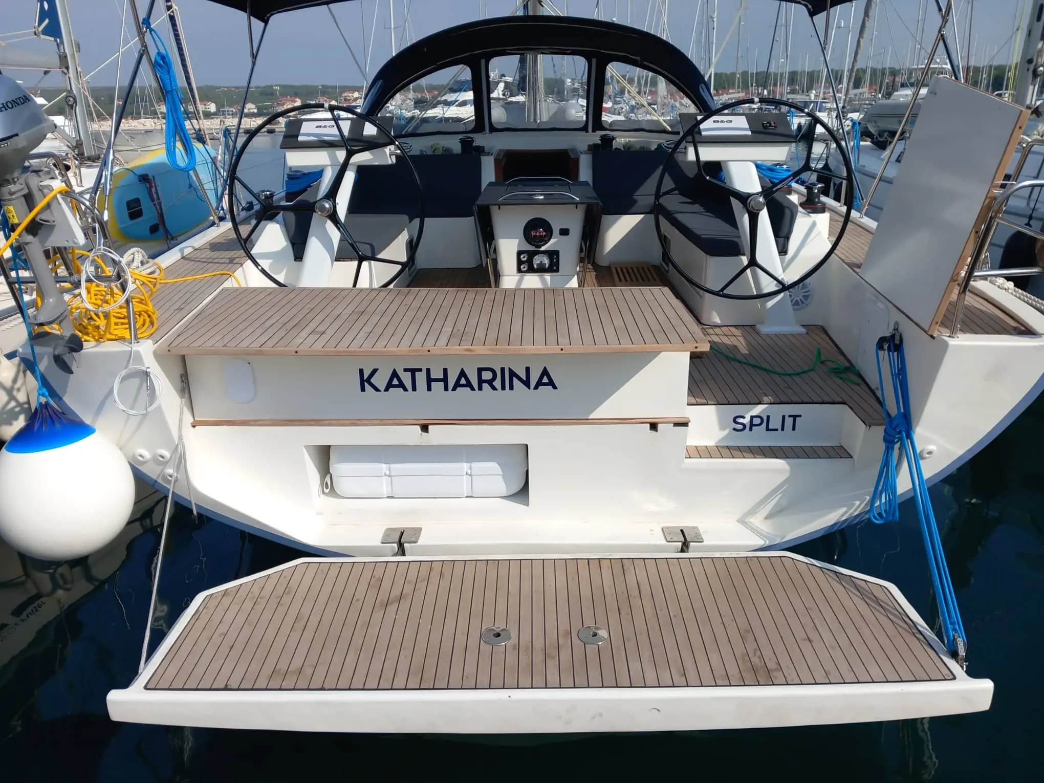 KATHARINA preview 4