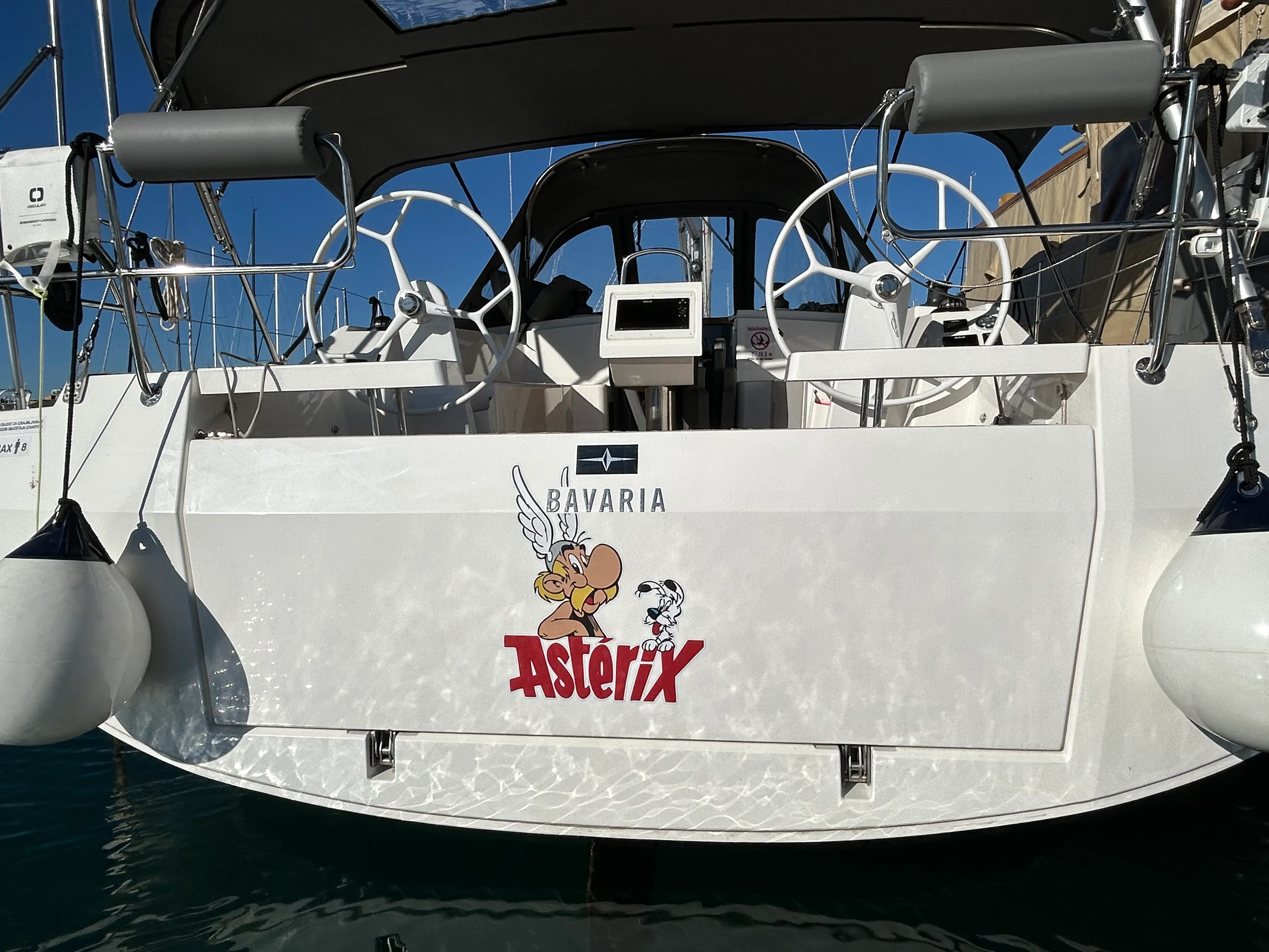 Asterix photo 1