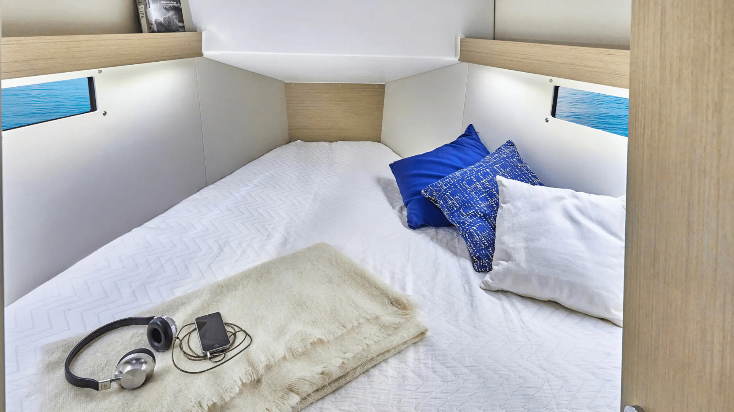 Oceanis 34.1 Premium preview 5