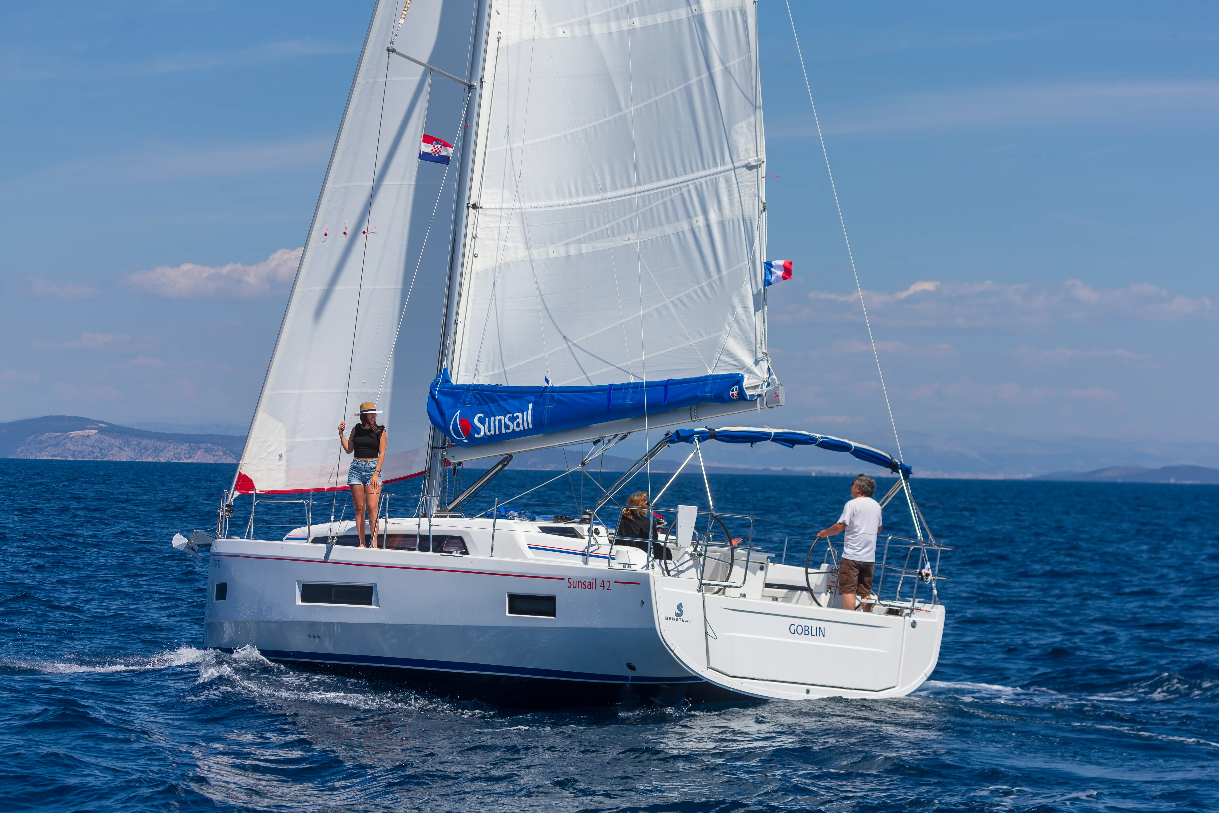 Sunsail 42 Classic preview 5