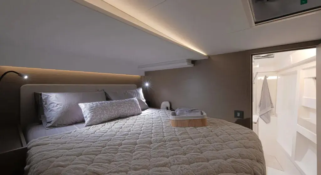 Sunsail 465 Premium preview 5
