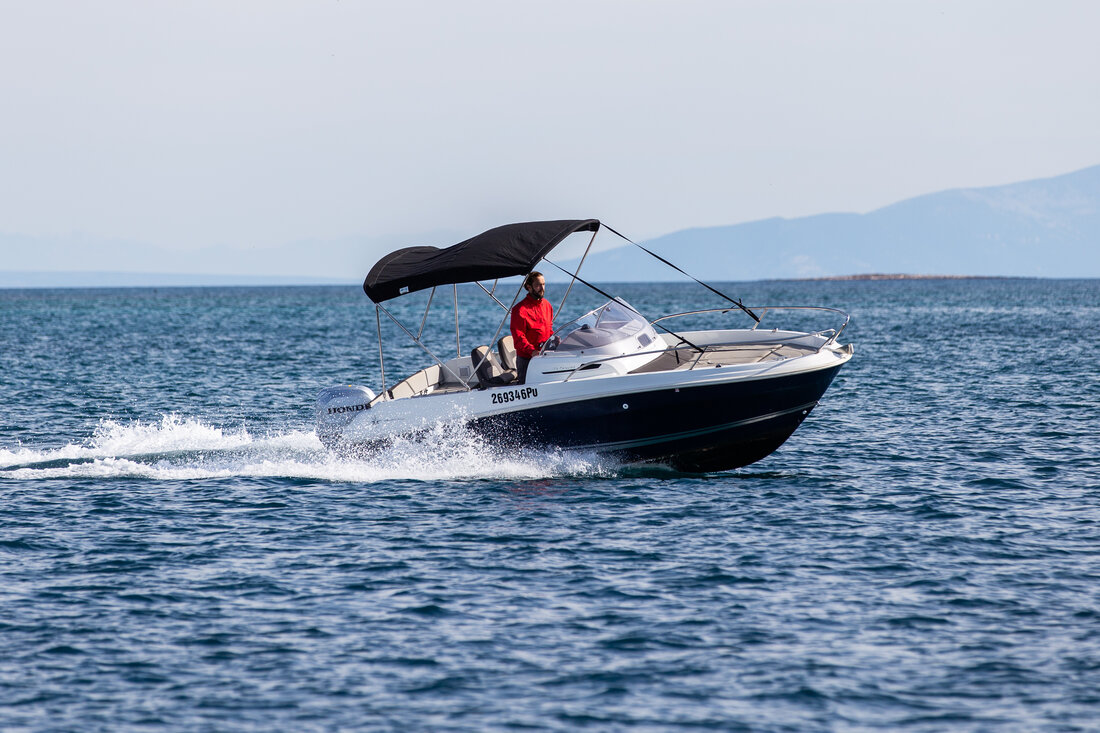 Cap Camarat 5.5 WA preview 2