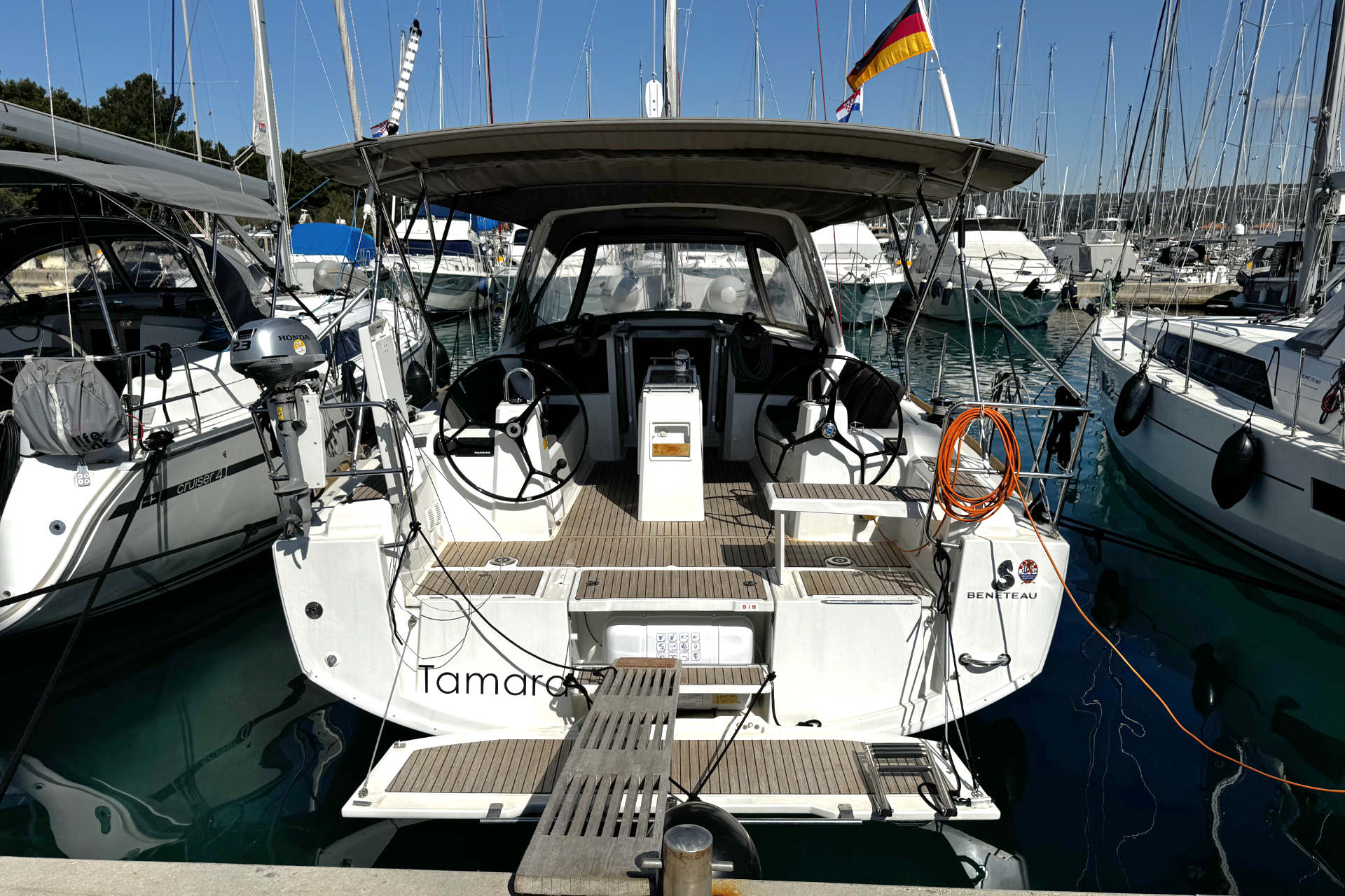 Tamara preview 3