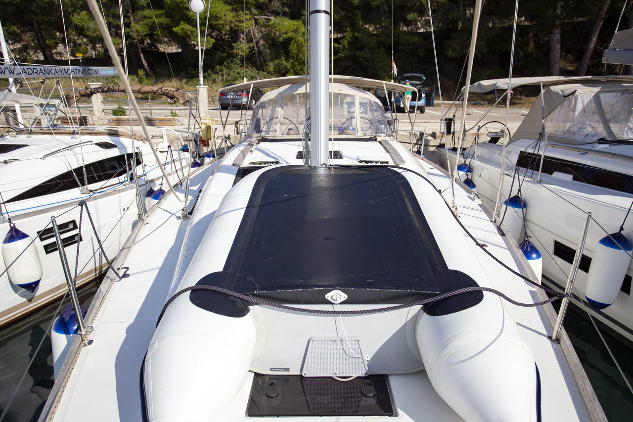 Skyra preview 3