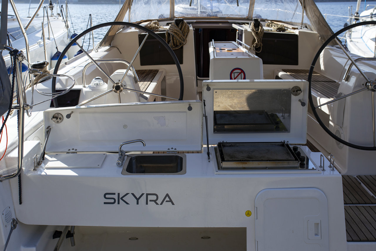 Skyra preview 5