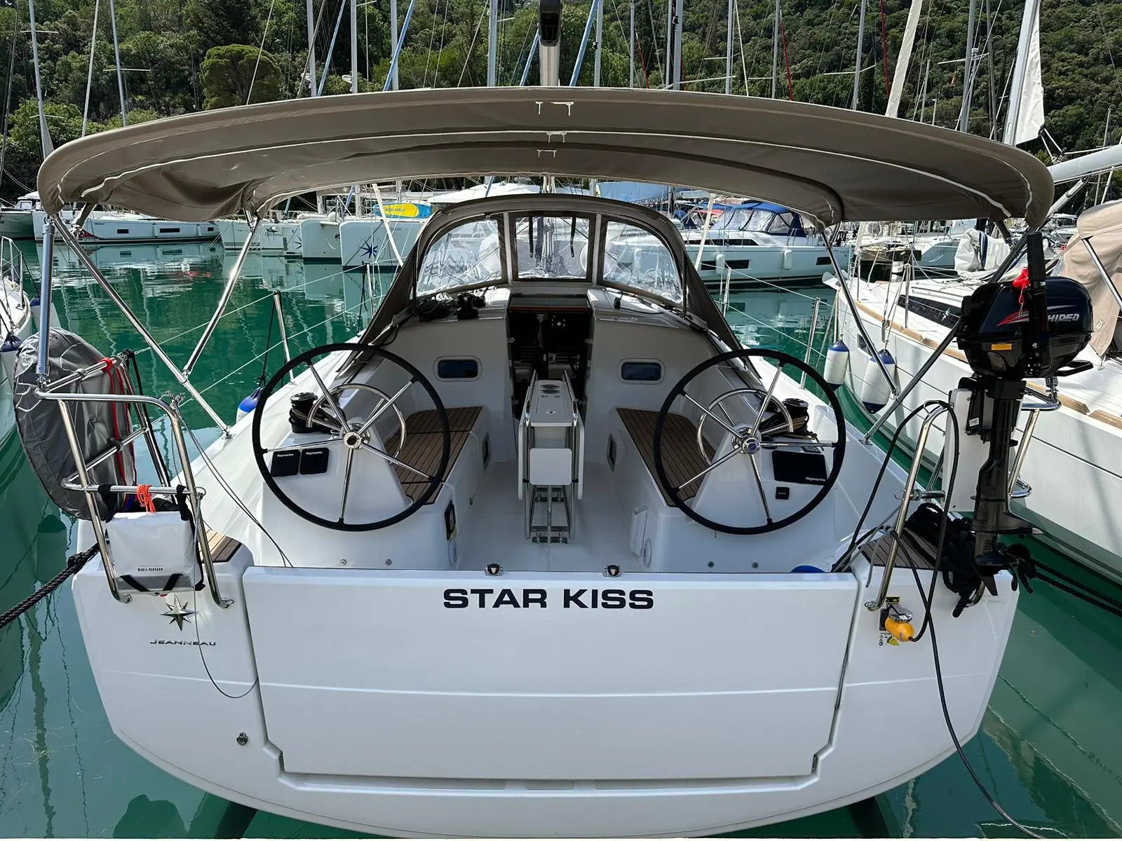 Star Kiss photo 1