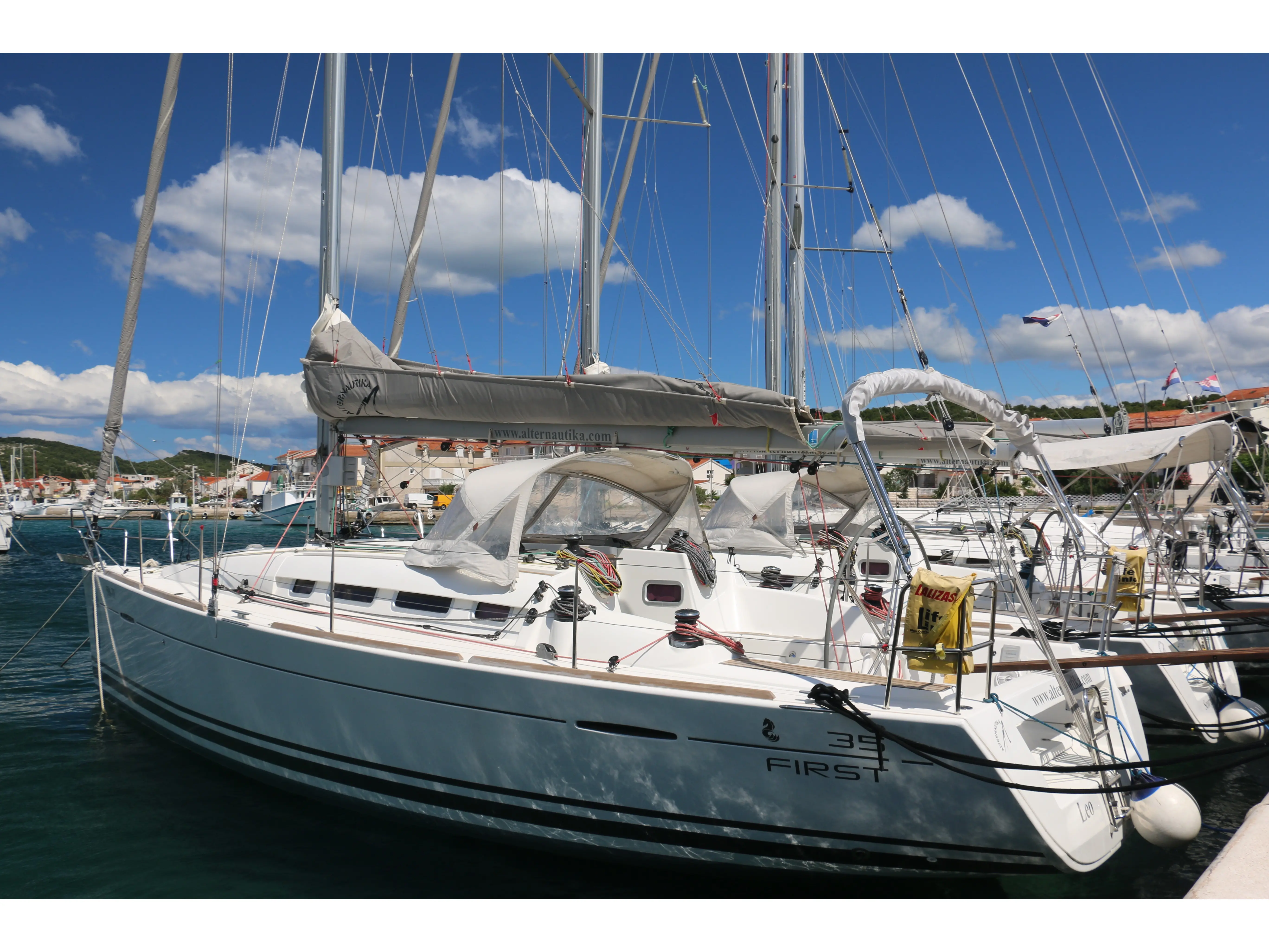 Scorpio photo 1