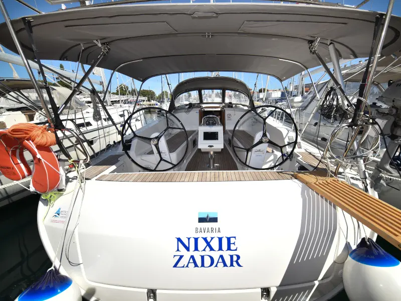 NIXIE photo 1
