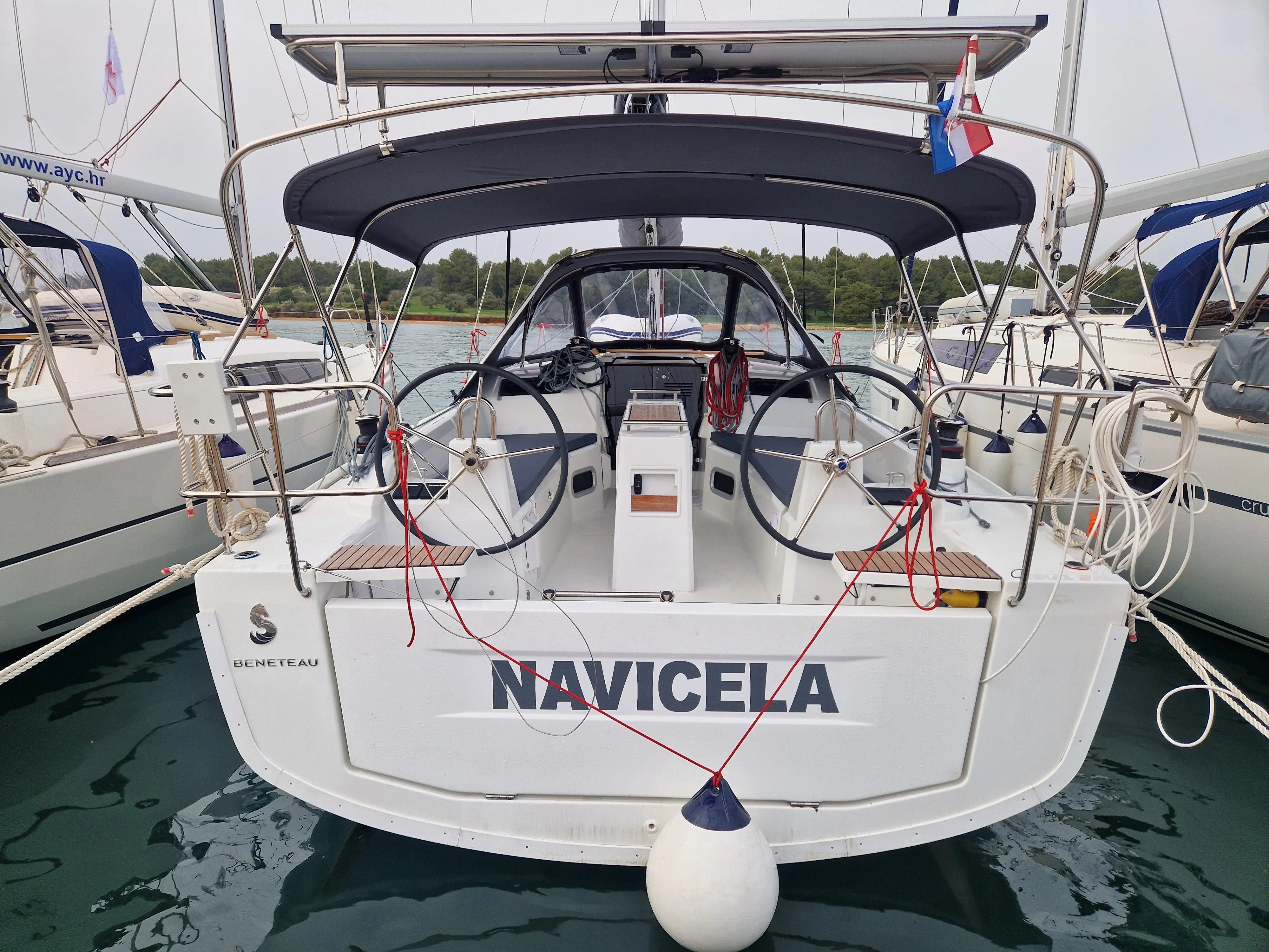 Navicela photo 1