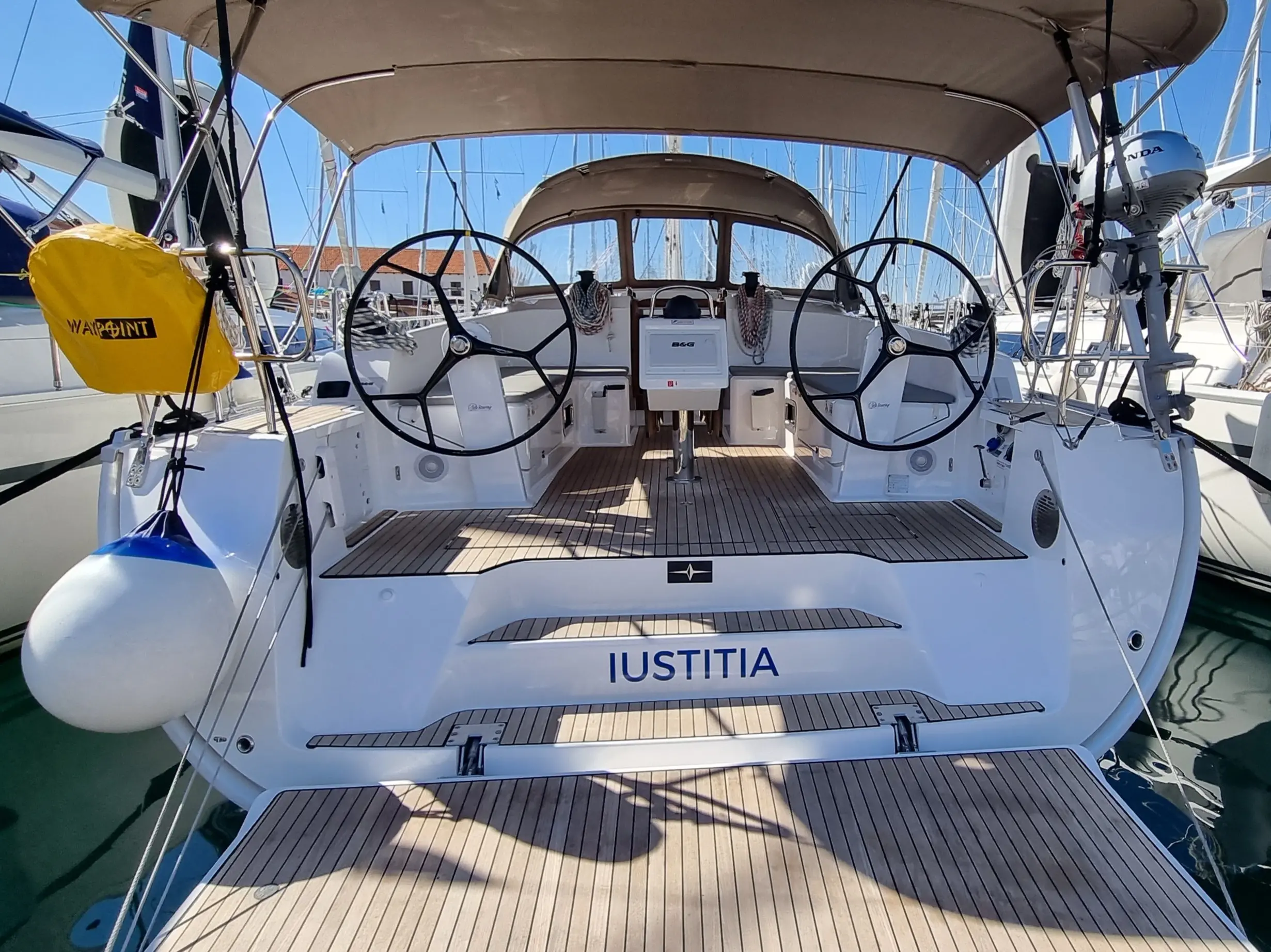 Iustitia photo 1