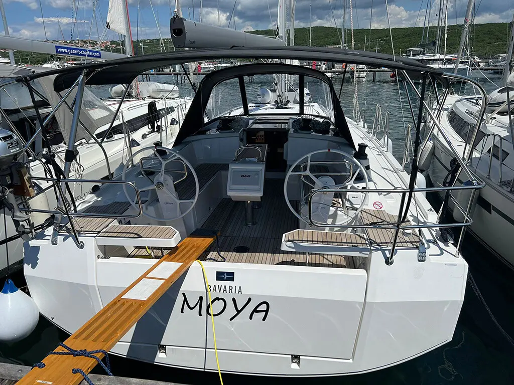 Moya photo 1