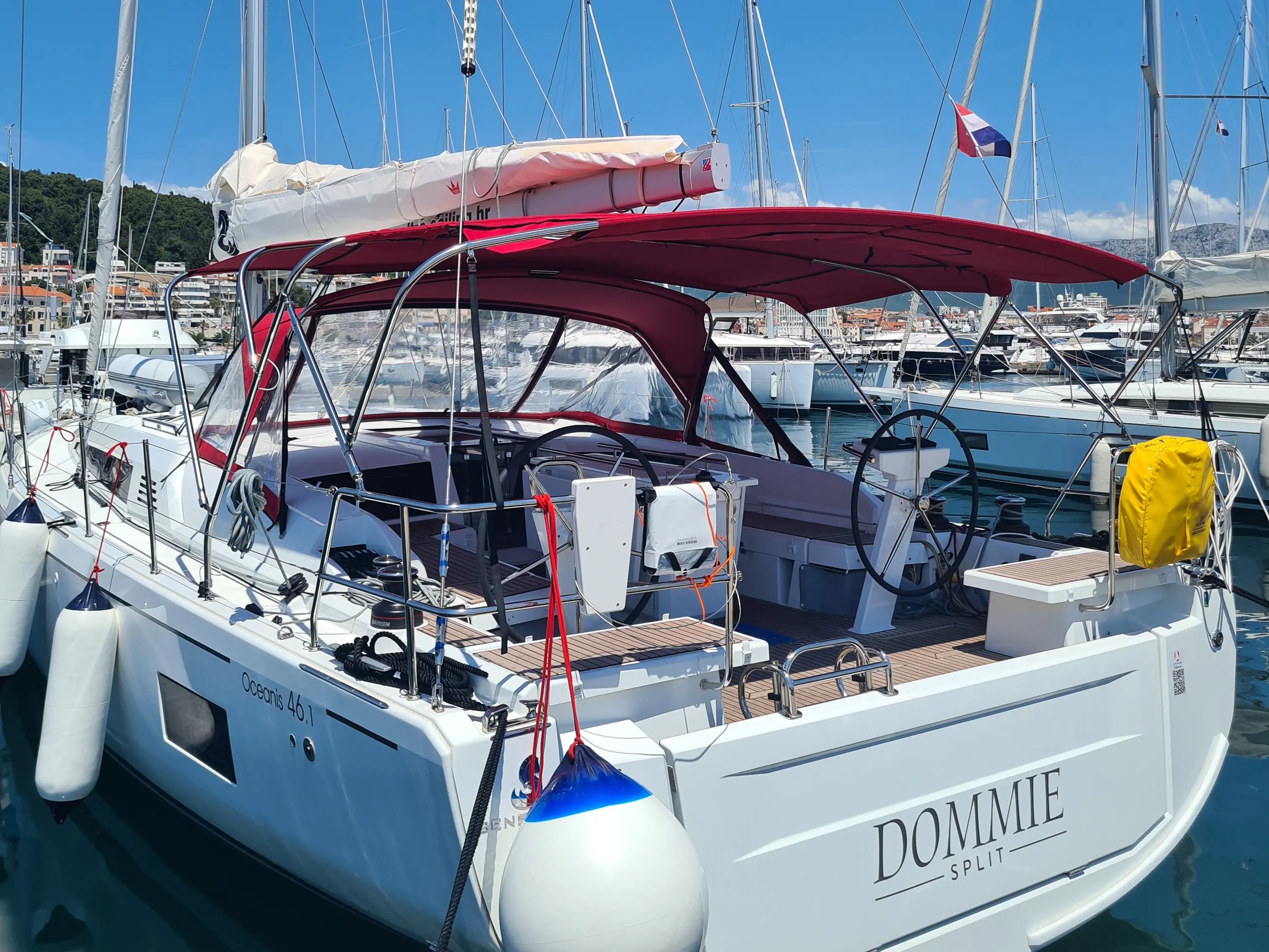 DOMMIE photo 1