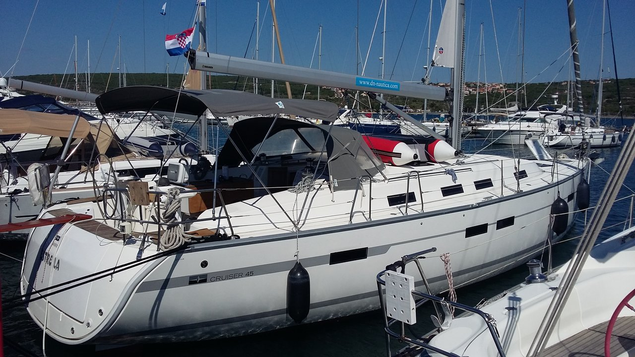 Estrella photo 1