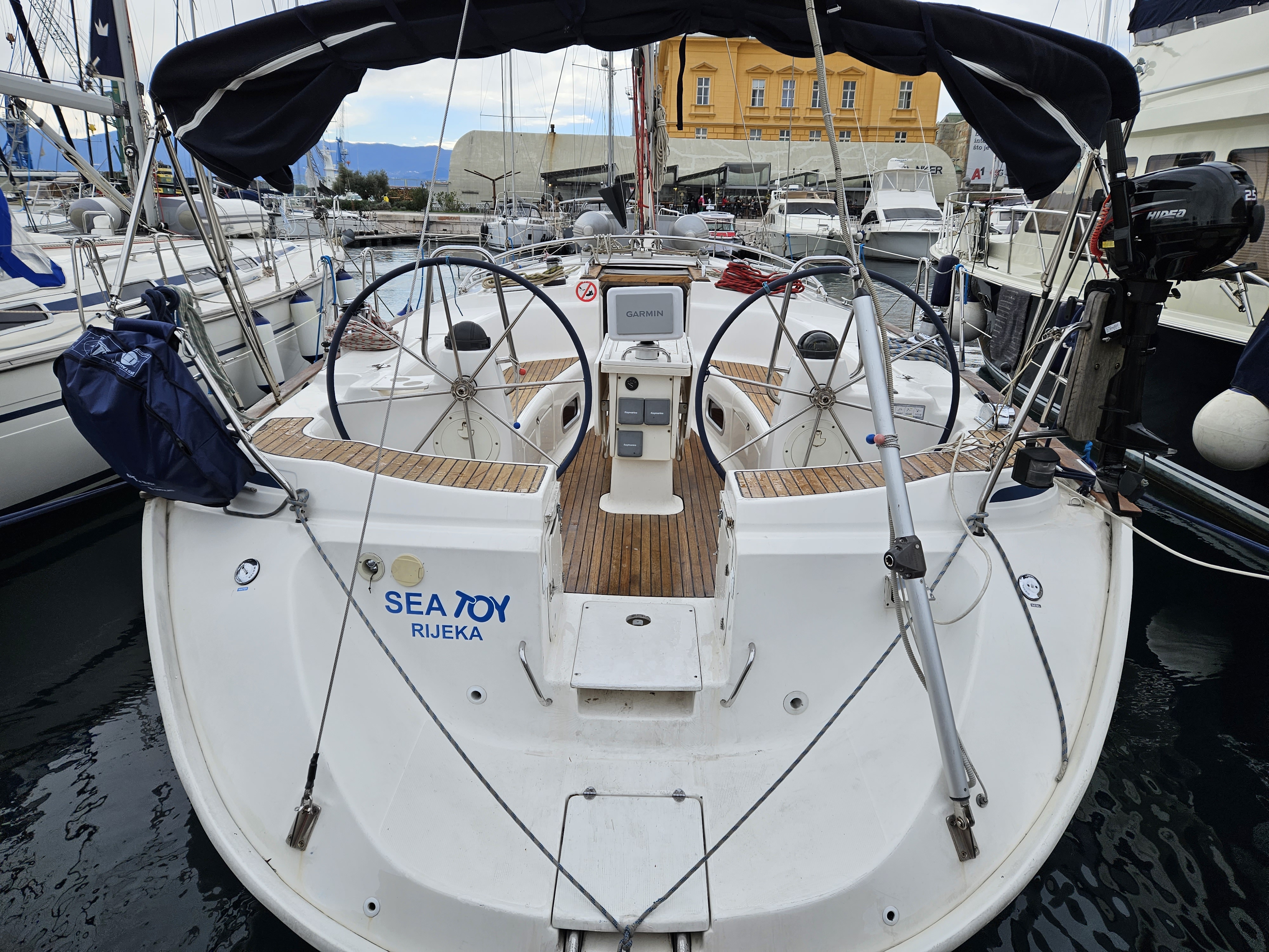 Sea Toy photo 1