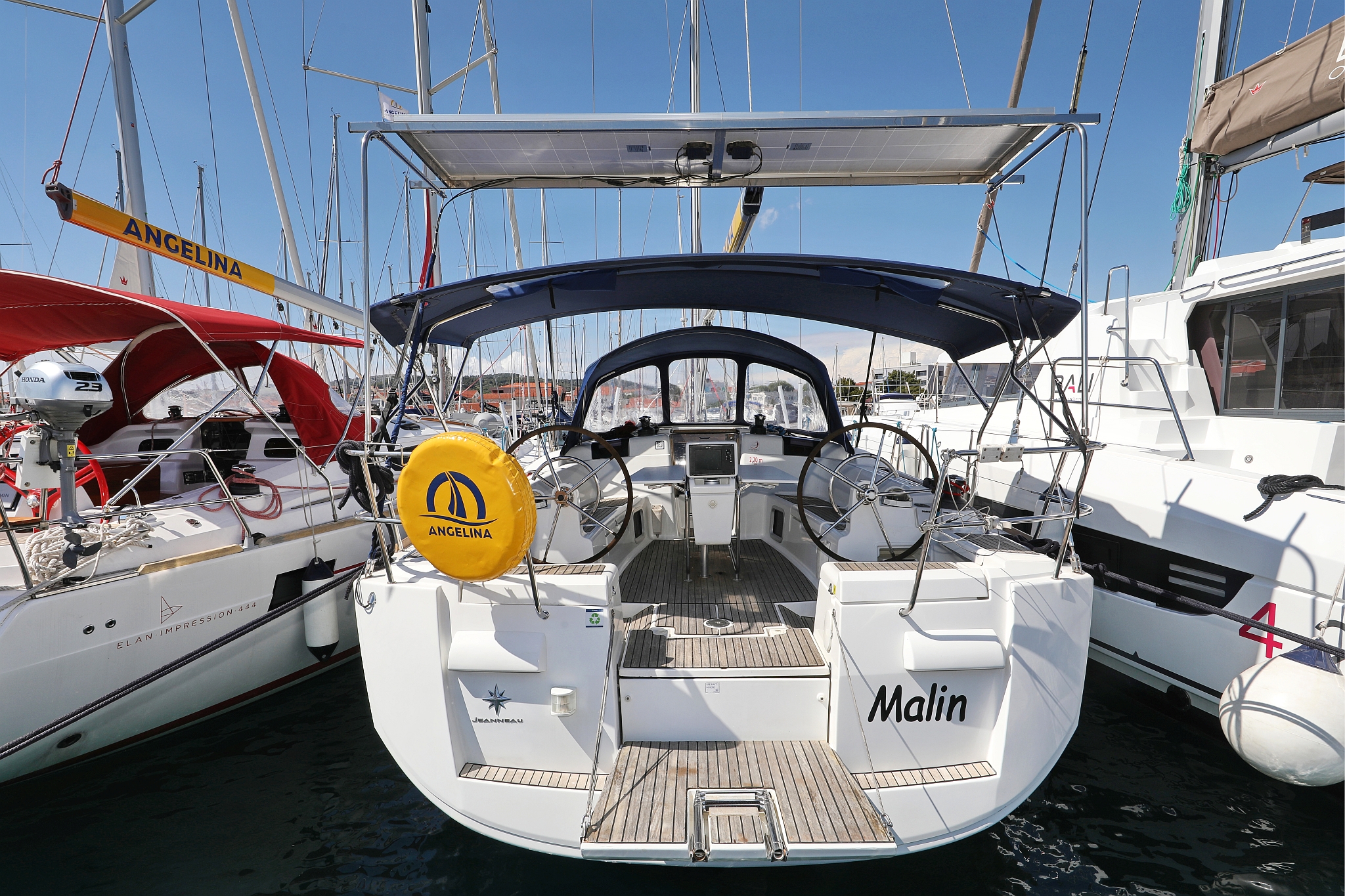 Malin photo 1