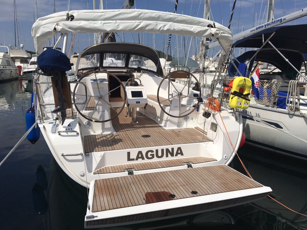 Laguna photo 1