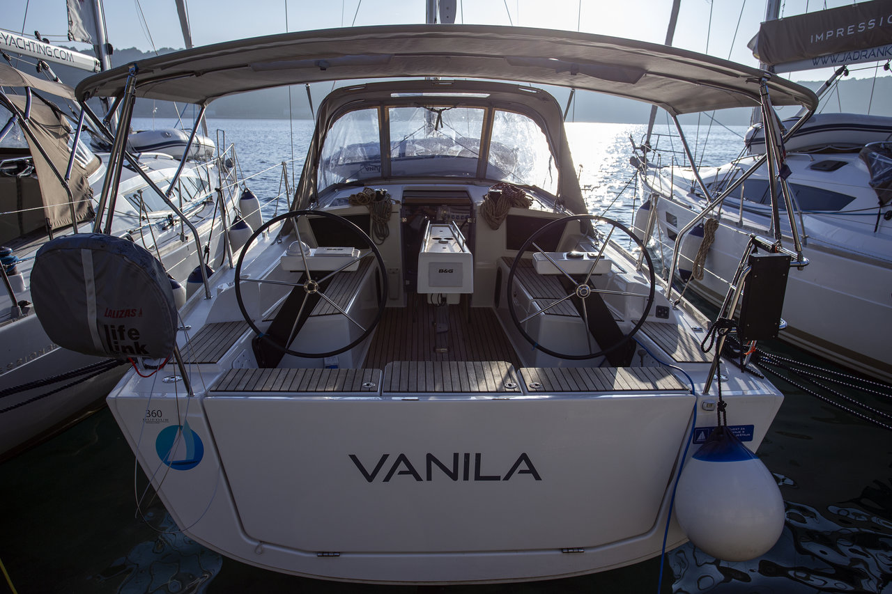 Vanila photo 1