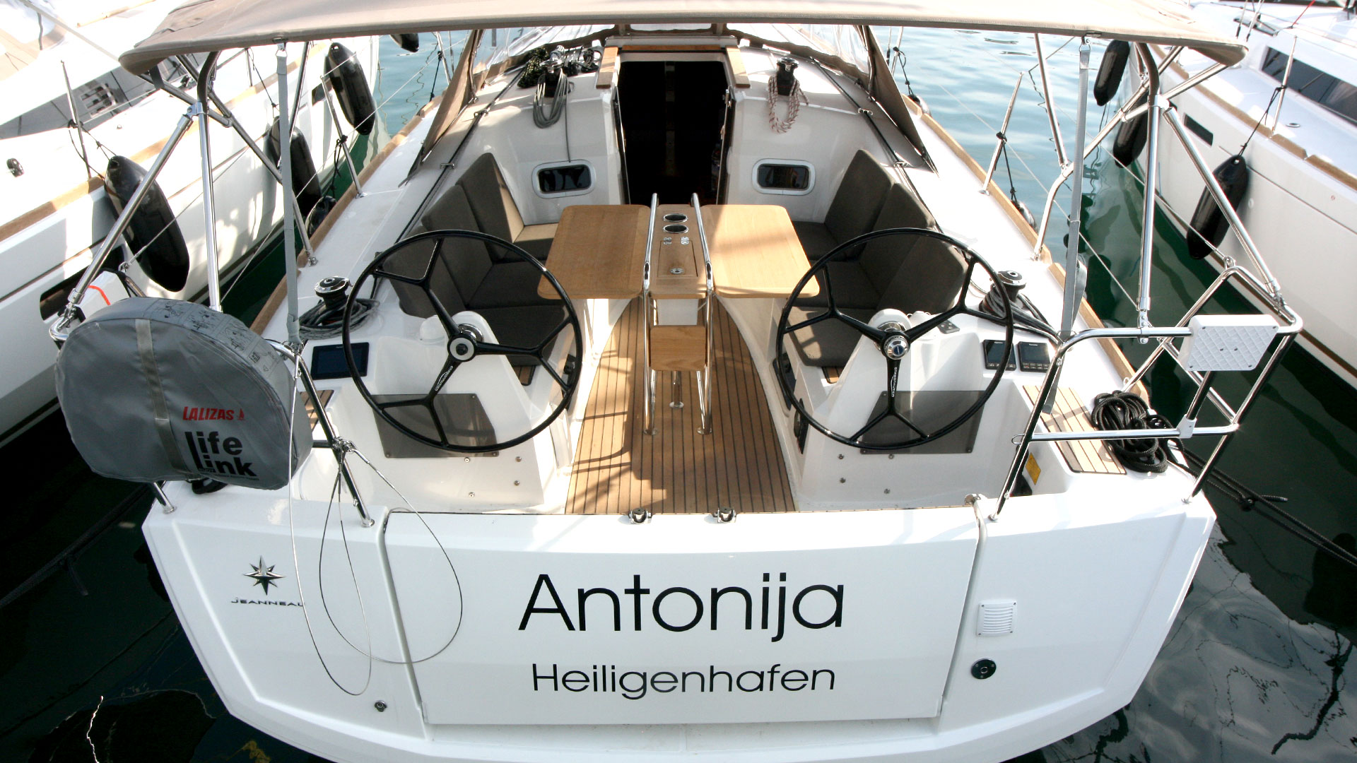 Antonija photo 1