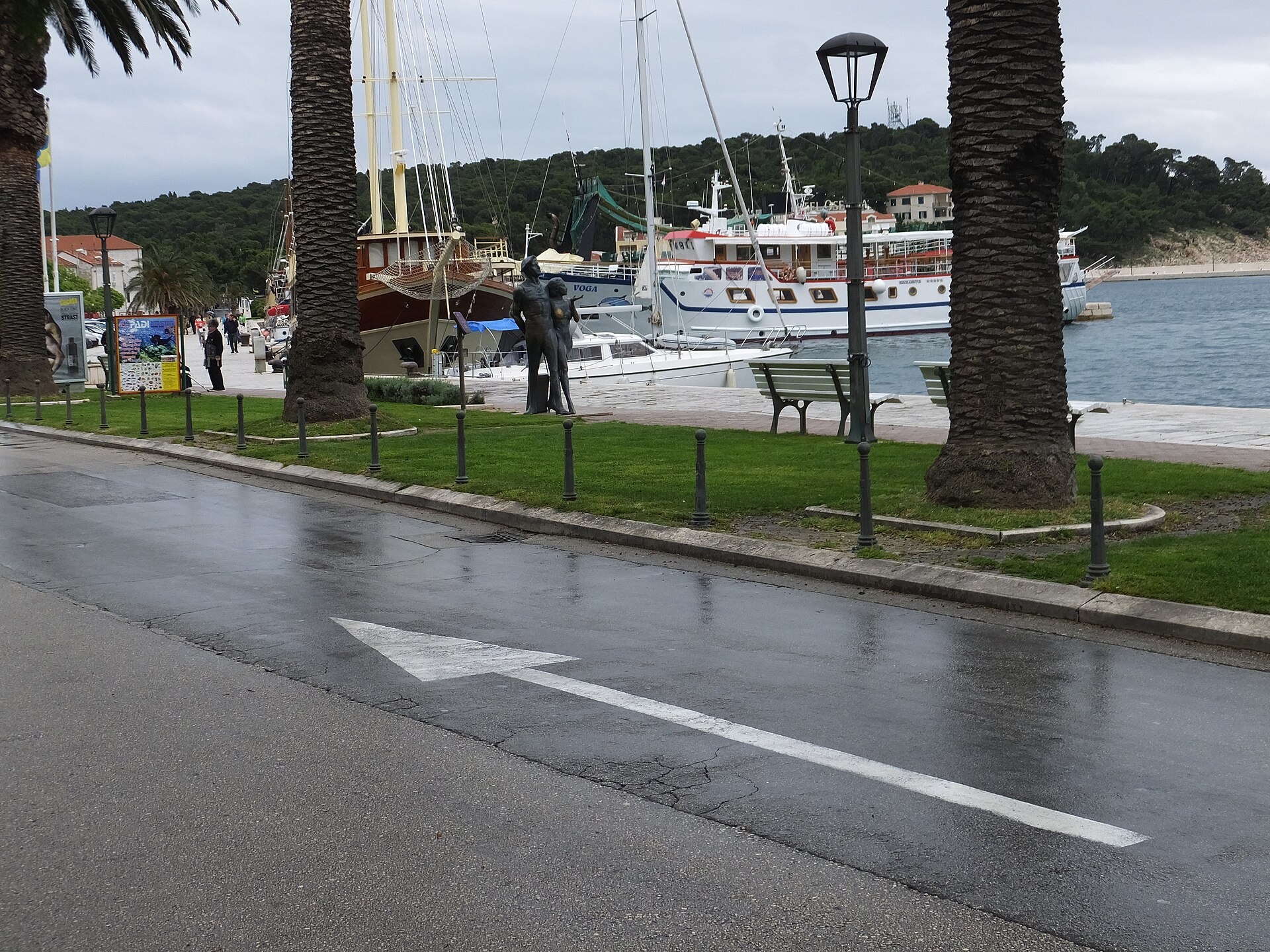 Makarska harbor